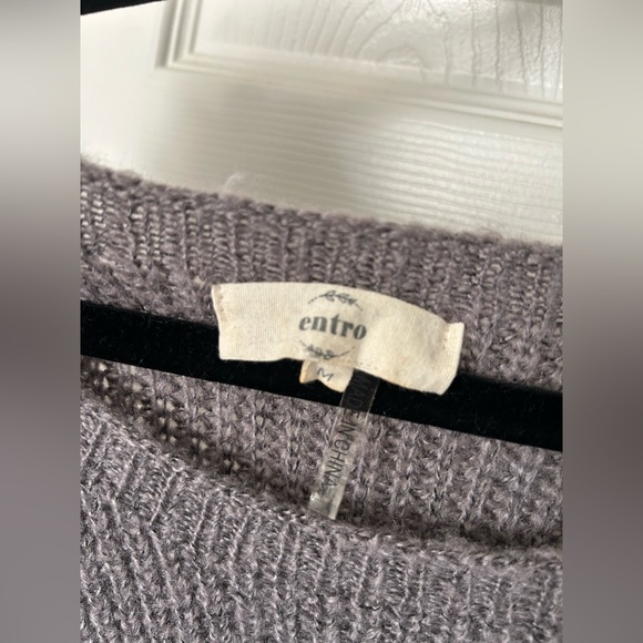 2/$30 entro chunky sweater open braided tie sleeves mauve purple color medium - Picture 3 of 7